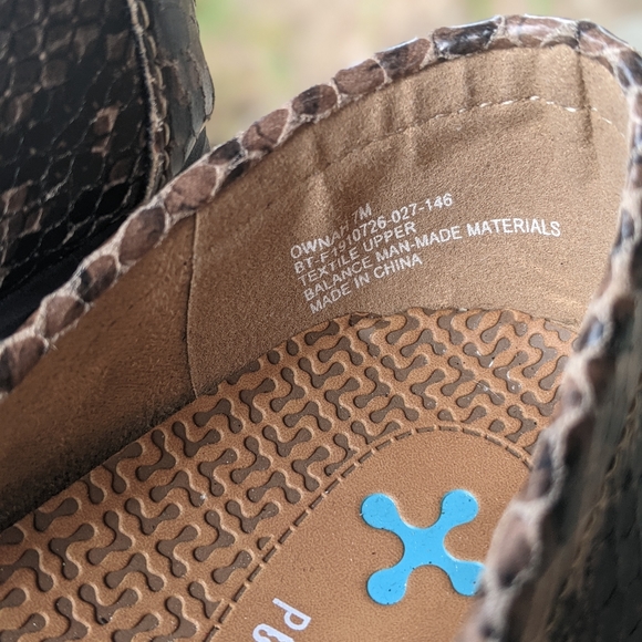 Baretraps Posture Plus+ "Ownah" brown/black leather snakeskin flats/loafers sz 7 - Picture 10 of 11